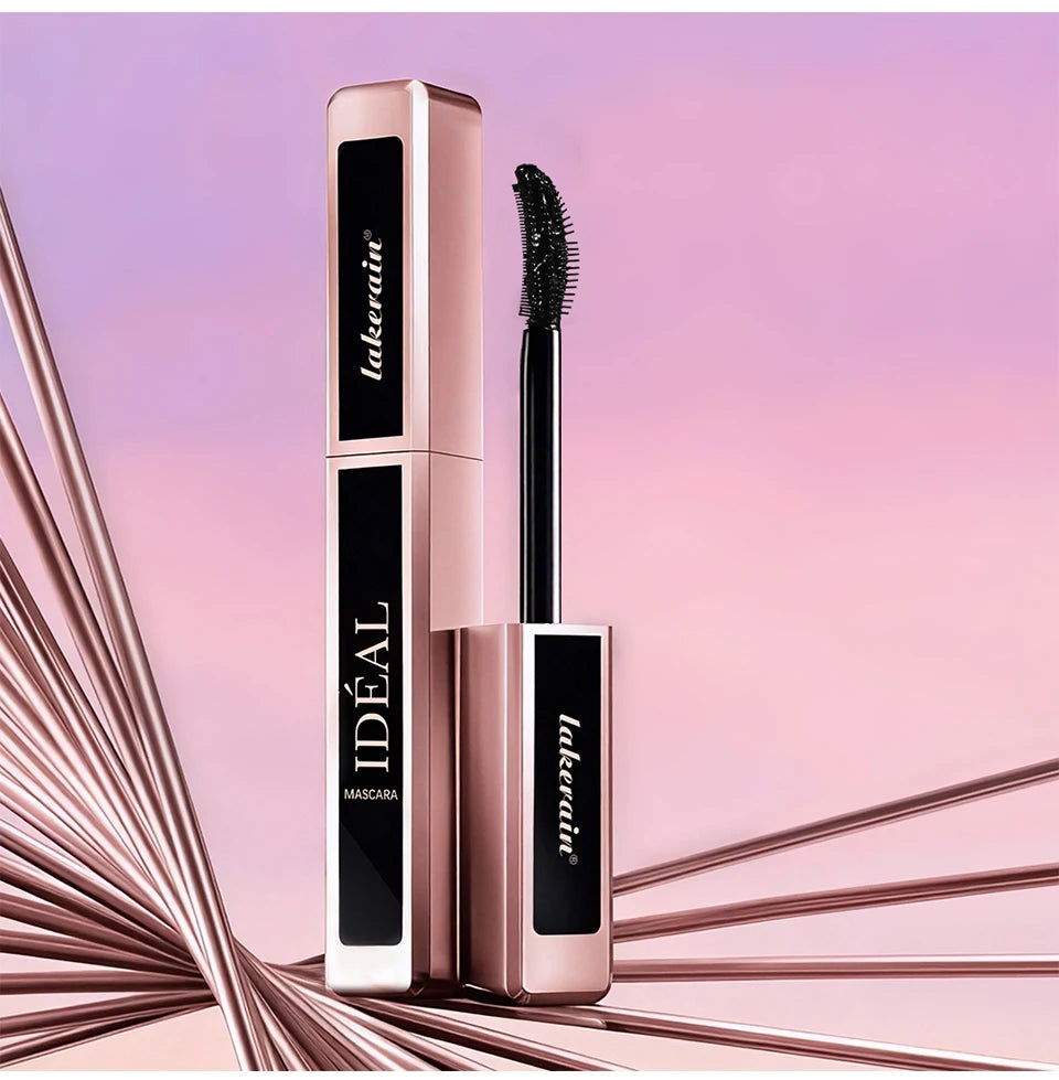 Lengthening Mascara and Volumizing Eyelash Makeup for Daily Beauty Routine