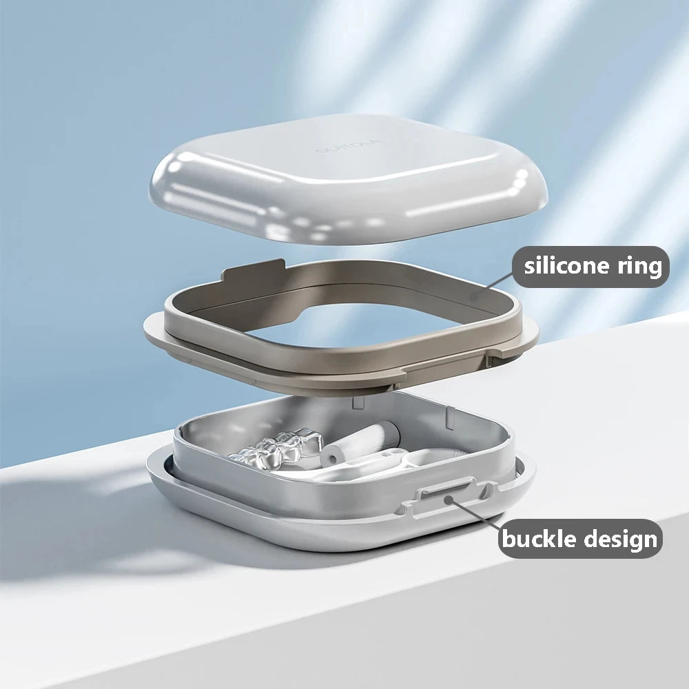 Orthodontic Case and Denture Holder for Daily Retainer Storage and Travel Use